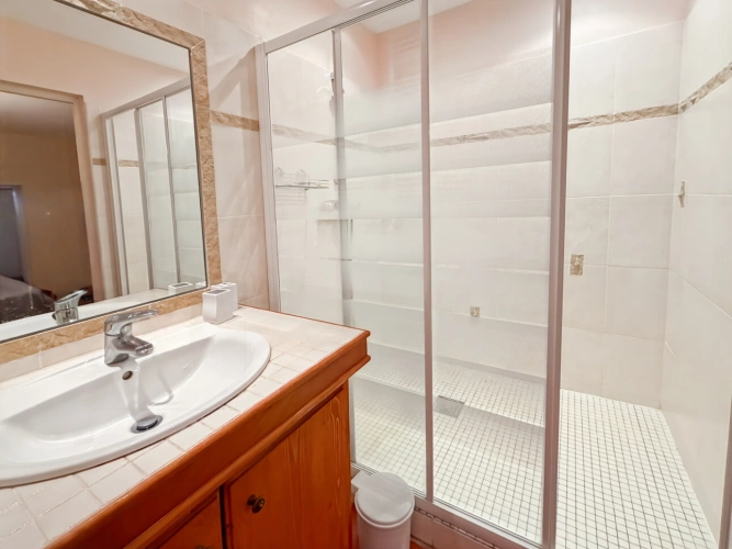 Photos 18 - Touristique - Propriété 358 m2 à vendre -avec 7700 m2 de parc - Maison 8 pièces de 234 m2, gîte de 124 m2 et piscine proche de MARCIAC (32)