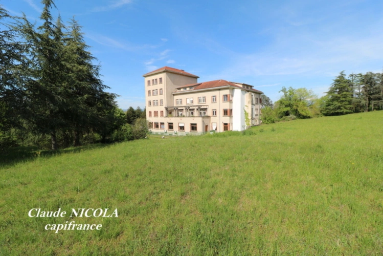 Photos 5 - Prestigious - Property for sale in LA BAUME D'HOSTUN (26)