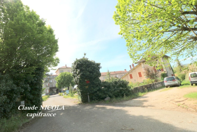 Photos 8 - Prestigious - Property for sale in LA BAUME D'HOSTUN (26)