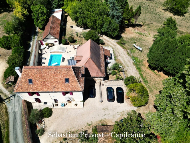 Photos 2 - Prestige - Dpt Dordogne (24), à vendre 11 pièces proche Thiviers (24) propriété de 325 m², terrain 22200 m², dépendance, piscine