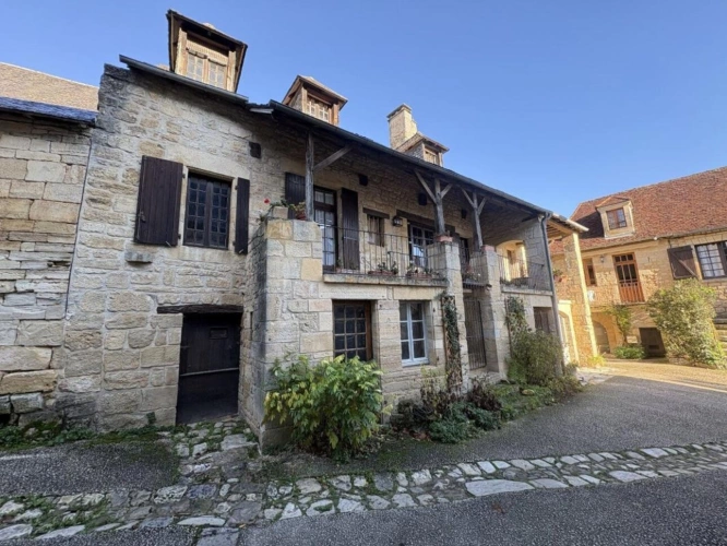 Photos 12 - Rurale - Propriété de caractère au coeur du centre historique de Saint-Robert