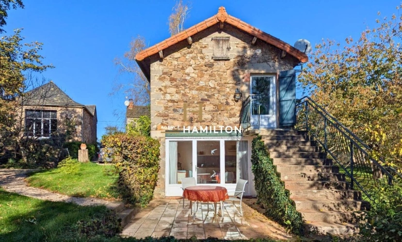 Photos 2 - Touristique - PROPRIETE DE CHARME AVEC GRANGE ET GITE - PROCHE LAGUEPIE
