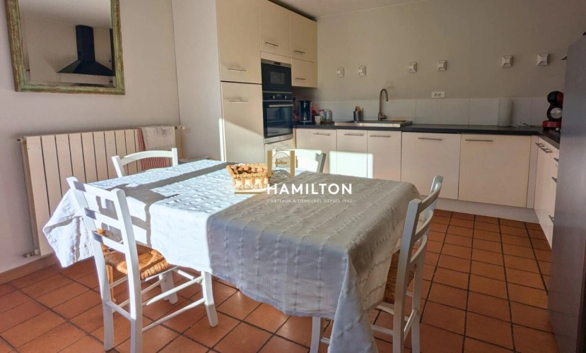 Photos 7 - Touristique - PROPRIETE DE CHARME AVEC GRANGE ET GITE - PROCHE LAGUEPIE