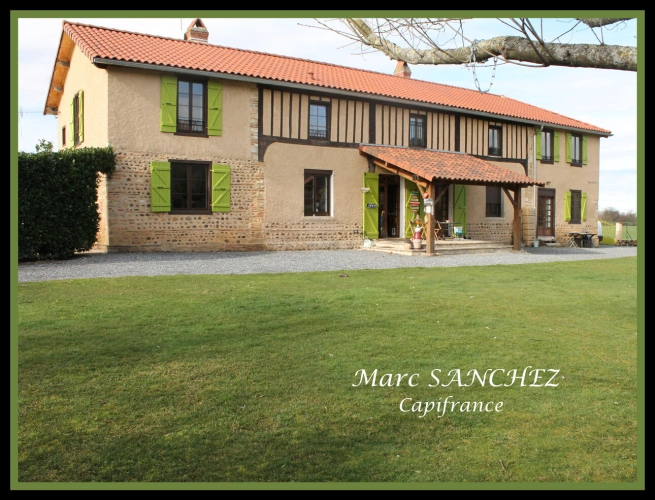 Photos 23 - Rurale - Dpt Hautes Pyrénées Tarbes Nord à vendre GITES de 300 m2 sur 2775 m2 de terrain avec piscine