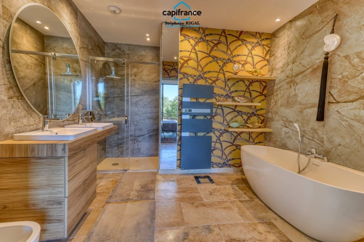 Photos 18 - Prestige - Propriete à vendre 10 pièces proche de VILLEREAL (47) de 500m2 habitables et de 3,85 ha de terrain