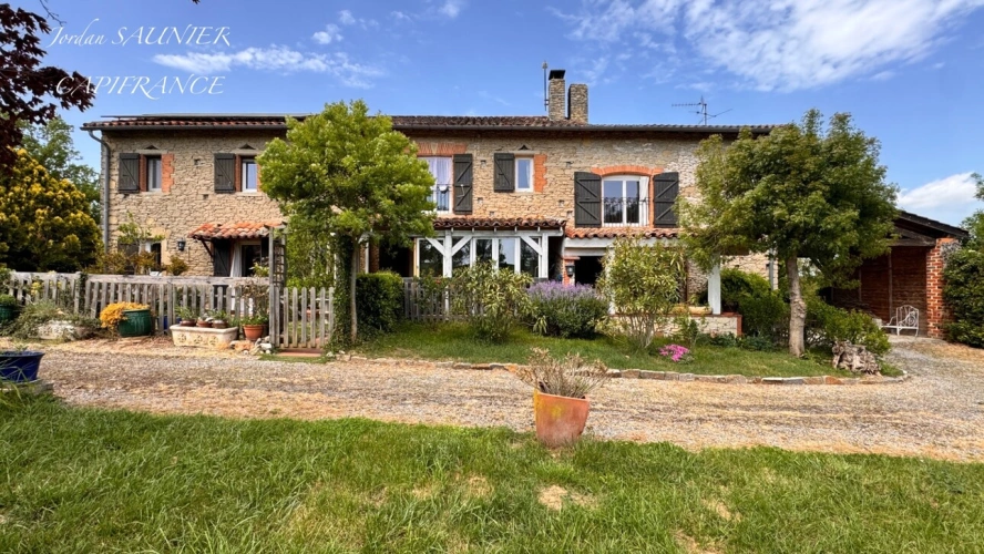 Photos 3 - Équestre - PROPRIÉTÉ D’EXCEPTION EN PLEINE CAMPAGNE – 292 m² – 2 HECTARES – GÎTE – PISCINE – CALME ABSOLU proche de CARAMAN (31)