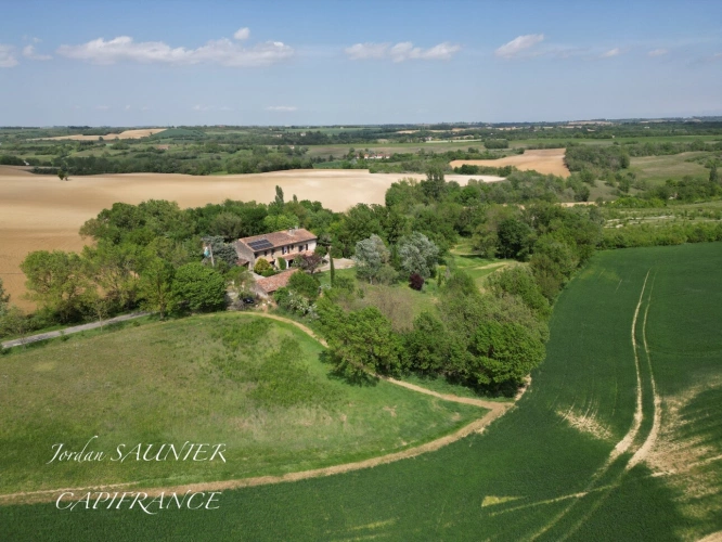 Photos 24 - Équestre - PROPRIÉTÉ D’EXCEPTION EN PLEINE CAMPAGNE – 292 m² – 2 HECTARES – GÎTE – PISCINE – CALME ABSOLU proche de CARAMAN (31)