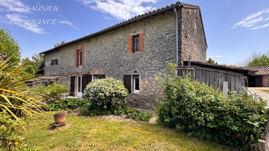 Photos 26 - Équestre - PROPRIÉTÉ D’EXCEPTION EN PLEINE CAMPAGNE – 292 m² – 2 HECTARES – GÎTE – PISCINE – CALME ABSOLU proche de CARAMAN (31)