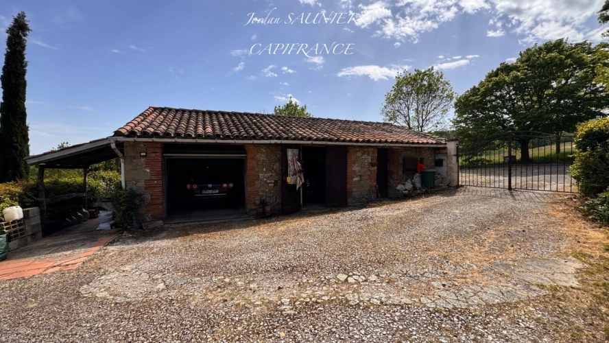 Photos 27 - Équestre - PROPRIÉTÉ D’EXCEPTION EN PLEINE CAMPAGNE – 292 m² – 2 HECTARES – GÎTE – PISCINE – CALME ABSOLU proche de CARAMAN (31)