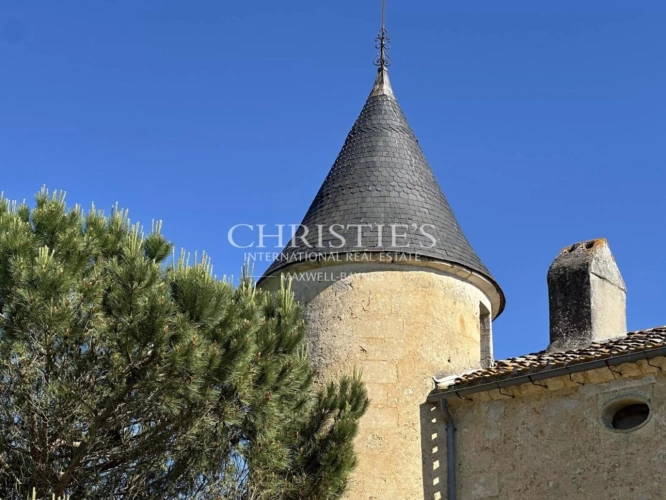 Photos 2 - Prestige - Château historique du XVe siècle à proximité de Bordeaux
