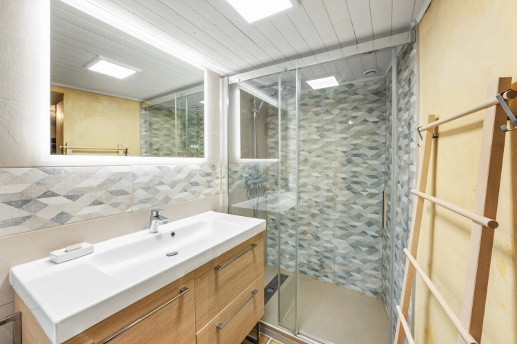 Photos 16 - Touristique - À VENDRE – Charmante ferme rénovée avec gîte indépendant et grange – Prévessin-Moëns