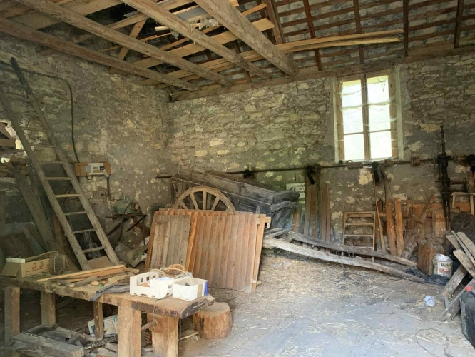 Photos 17 - Rurale - À vendre – Corps de ferme mitoyen à rénover – Lus-la-Croix-Haute (26620)