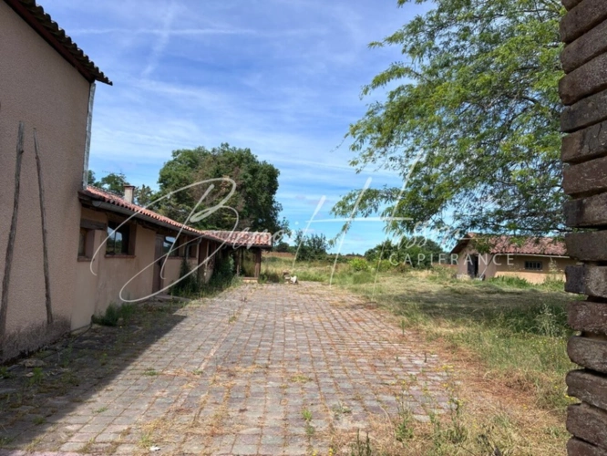 Photos 3 - Rurale - DOMAINE RURAL DE CARACTÈRE – 600 m² DE SURFACES – TERRAIN 6 843 m²