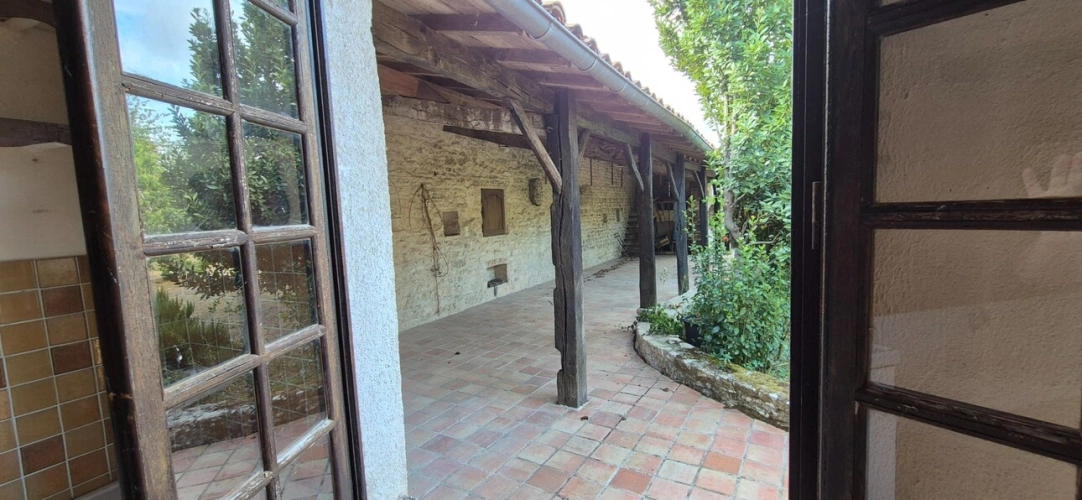 Photos 5 - Rurale - Corps de Ferme de 340 m2, avec plusieurs maisons indépendantes et 200 m2 de dépendances