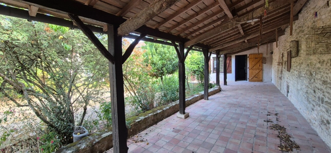 Photos 19 - Rurale - Corps de Ferme de 340 m2, avec plusieurs maisons indépendantes et 200 m2 de dépendances