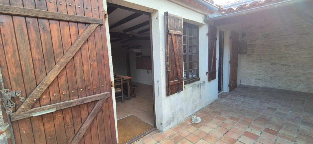 Photos 27 - Rurale - Corps de Ferme de 340 m2, avec plusieurs maisons indépendantes et 200 m2 de dépendances