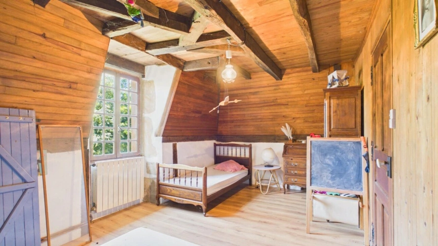 Photos 16 - Prestige - Maison de caractère de 200 m² avec dépendances et terrain de 6 800 m²