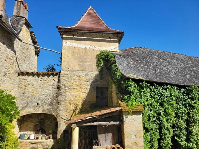 Photos 18 - Prestige - Maison de caractère de 200 m² avec dépendances et terrain de 6 800 m²