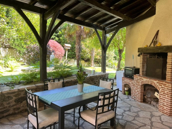 Photos 7 - Prestige - Élégante propriété de caractère avec trois habitations, piscine et cadre privilégié