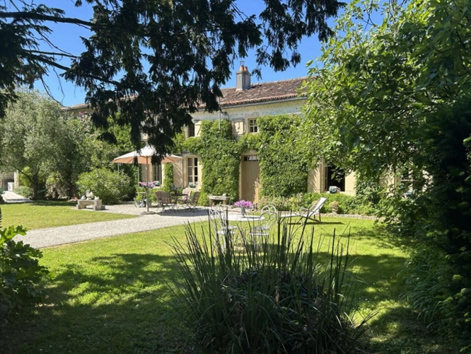 Photos 1 - Rurale - Élégance rurale et charme d'époque