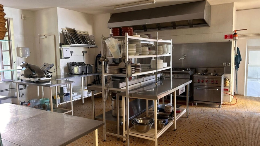 Photos 9 - Prestige - Bien rare en Aveyron : Ancien Couvent du XVIIIe Rénové en Grand Gîte & Bar Restaurant :