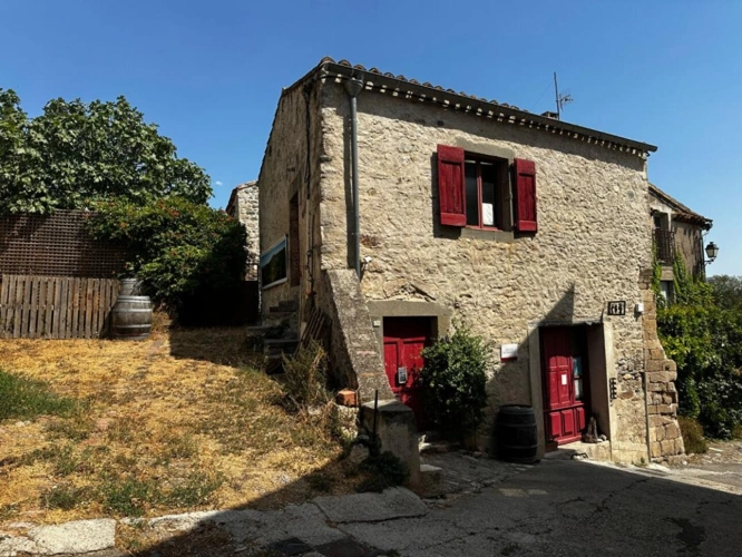Photos 1 - Prestige - Charmante cave à vin, idéale pour être transformée en logement
