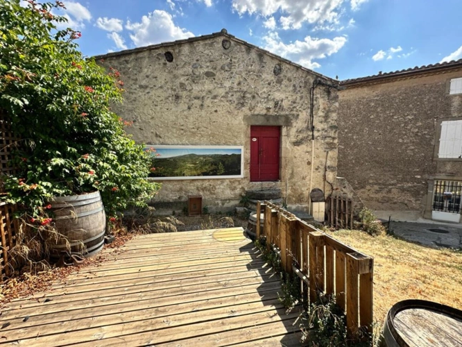 Photos 9 - Prestige - Charmante cave à vin, idéale pour être transformée en logement