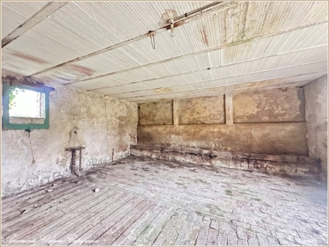 Photos 4 - Rurale - SAINT ARNOULT DES BOIS (28) Grange de 220 m²