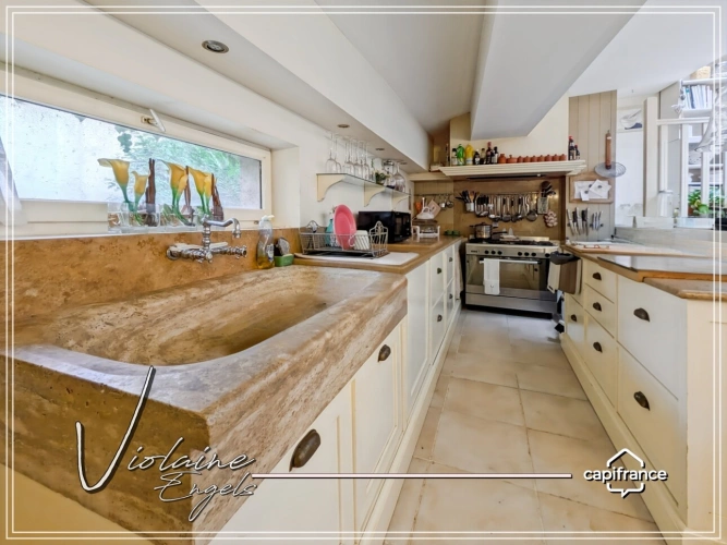 Photos 22 - Touristique - Olonzac – Propriété de charme 408 m² avec piscine, jardin et deux logements indépendants – activité saisonnière rentable