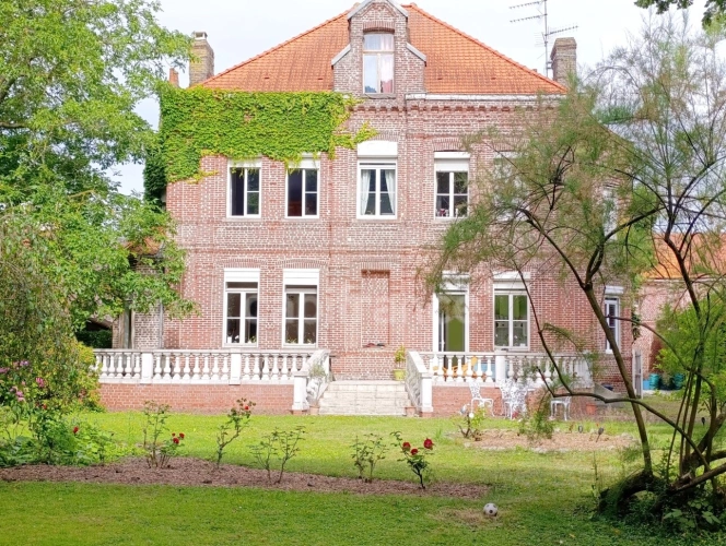 Photos 1 - Prestige - Manoir de 1880 : caractère, prestige et authenticité