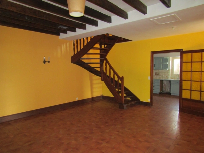 Photos 6 - Prestige - Propriété avec maison 4 chambres, plusieurs bâtiments et 1.8 hectares de terrain