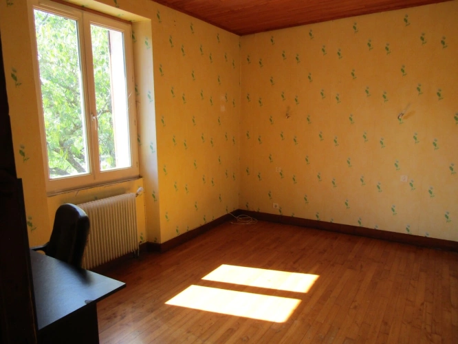 Photos 8 - Prestige - Propriété avec maison 4 chambres, plusieurs bâtiments et 1.8 hectares de terrain