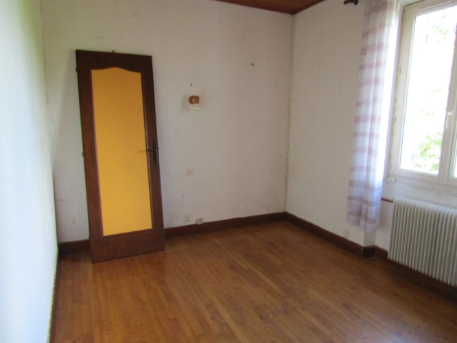 Photos 9 - Prestige - Propriété avec maison 4 chambres, plusieurs bâtiments et 1.8 hectares de terrain