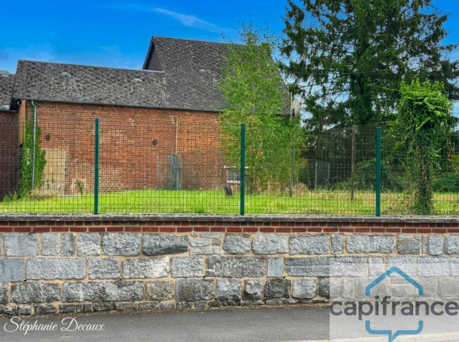 Photos 1 - Rurale - A VENDRE : Grange aménageable 270 m2 + Terrain 720 m2 – Centre GLAGEON (59132)