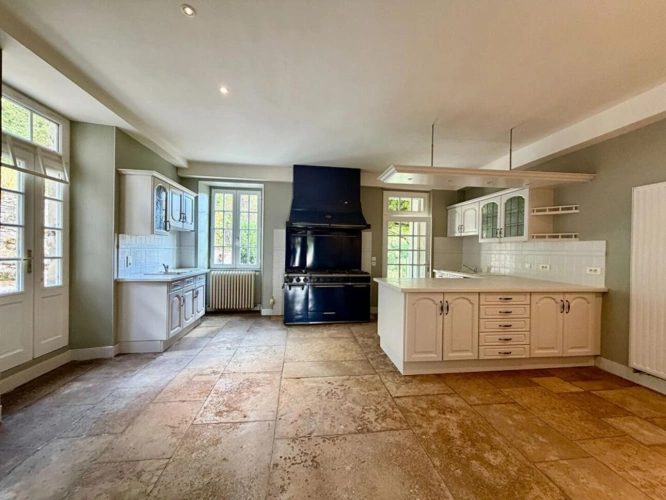 Photos 8 - Prestige - Propriété de caractère exceptionnelle avec dépendances, piscine et 3,5 hectares