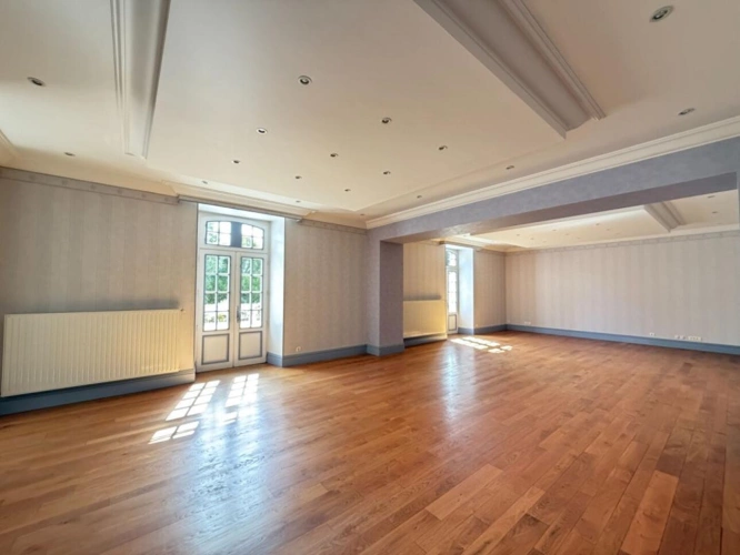 Photos 11 - Prestige - Propriété de caractère exceptionnelle avec dépendances, piscine et 3,5 hectares