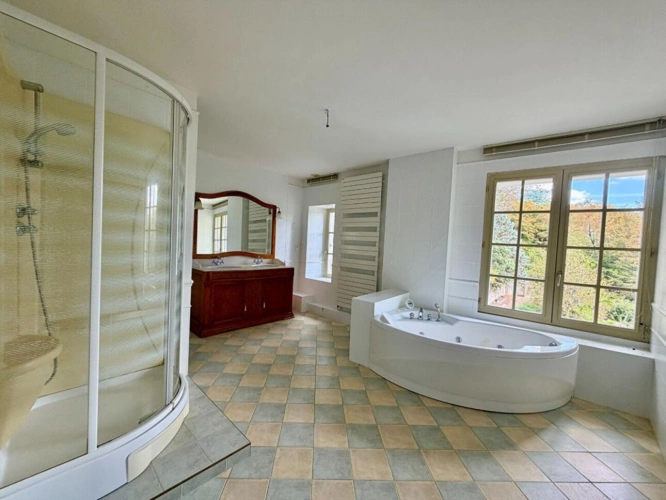 Photos 13 - Prestige - Propriété de caractère exceptionnelle avec dépendances, piscine et 3,5 hectares
