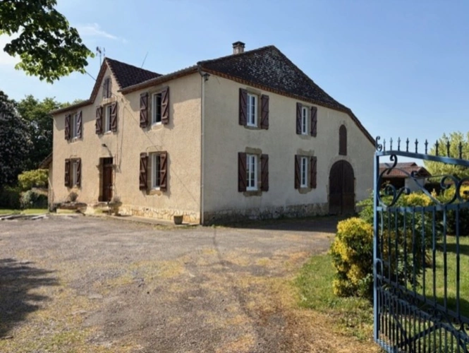 Photos 1 - Rurale - PLAISANCE du Gers (32) proche, BELLE PROPRIETE RURALE, 5 chambres, dépendances, CALME, sans vis à vis, terrain environ 4000m2 environ