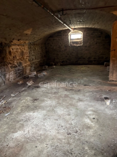 Photos 8 - Prestige - A  SAINT FORGEUX LESPINASSE (42) MAISON DE CARACTERE de 200 M2 avec DEPENDANCES et terrain clos de 8400M2