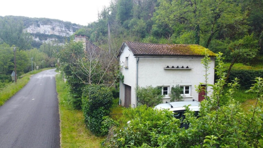 Photos 9 - Rurale - Maison 150m2 - plage privée sur Célé - Garage