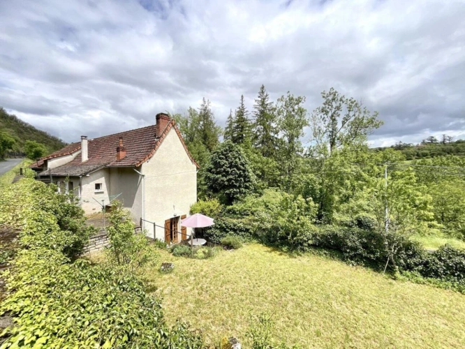 Photos 13 - Rurale - Maison 150m2 - plage privée sur Célé - Garage