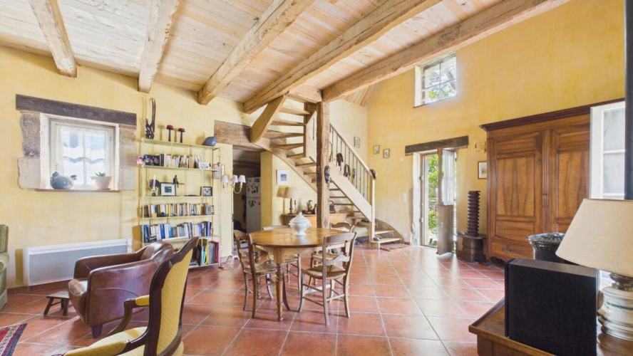 Photos 25 - Rurale - Propriété de caractère avec maison d'amis sur 15 hectares