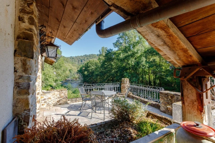 Photos 9 - Rurale - Ancien moulin au bord du Viaur -Vue magnifique sur l'eau - 185 m² habitables