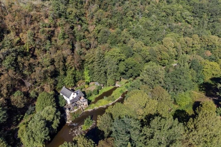 Photos 13 - Rurale - Ancien moulin au bord du Viaur -Vue magnifique sur l'eau - 185 m² habitables