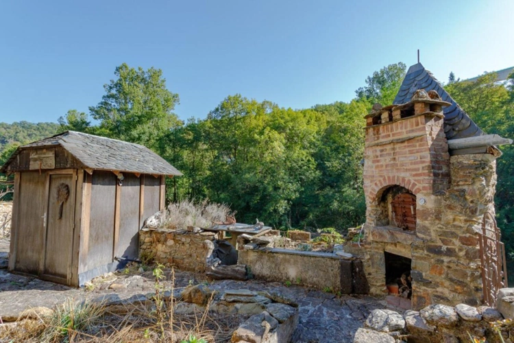 Photos 18 - Rurale - Ancien moulin au bord du Viaur -Vue magnifique sur l'eau - 185 m² habitables