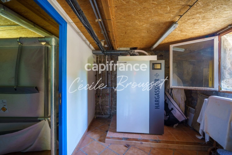 Photos 20 - Prestige - SAINT-LAURENT-DE-CERDANS 66260 – MAS DE CARACTÈRE DE 250 M2 – 5 HECTARES – PISCINE – SOURCES – DÉPENDANCES
