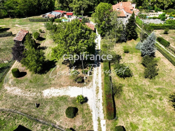Photos 28 - Prestige - SAINT-LAURENT-DE-CERDANS 66260 – MAS DE CARACTÈRE DE 250 M2 – 5 HECTARES – PISCINE – SOURCES – DÉPENDANCES