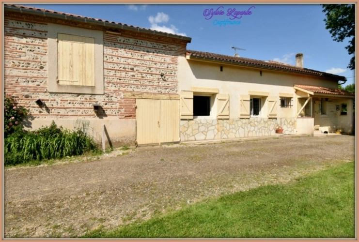 Photos 15 - Rurale - Propriete à vendre 6 pièces SAINT SIXTE (47) 5 chambres, 2 salles d'eau
