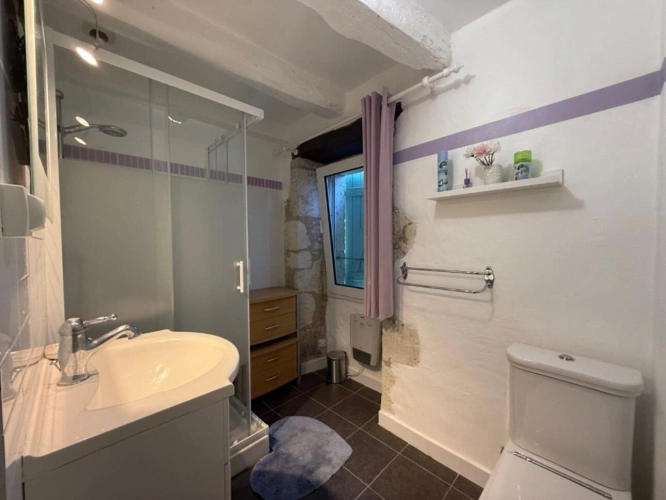 Photos 7 - Rurale - Dans la campagne de Lauzerte - Belle maison en pierre composée de deux logements, idéale pour investissement locatif ou projet mixte