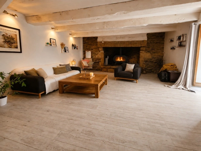 Photos 3 - Rurale - LE TREVOUX - Propriété en pierre avec maison principale, gîte indépendant et dépendances sur près d’un hectare